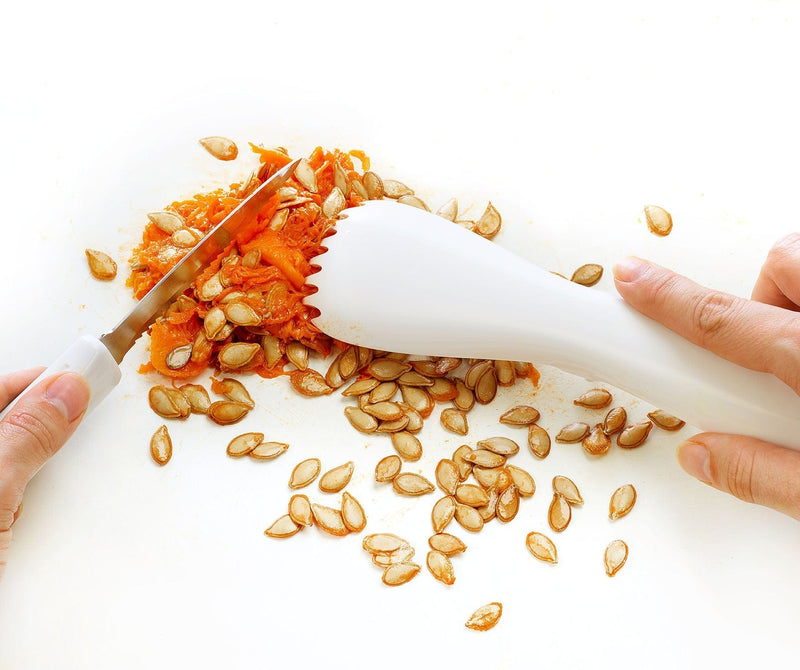 Zyliss 3 in 1 Squash or Pumpkin Peeling, Carving & Scooping Tool