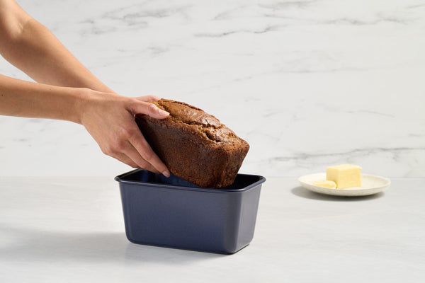 Zyliss Nonstick 2 lb. Loaf Pan