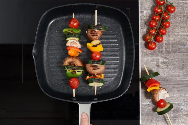 Zyliss Ultimate Pro Hard-Anodized Nonstick 10 inch Grill Pan