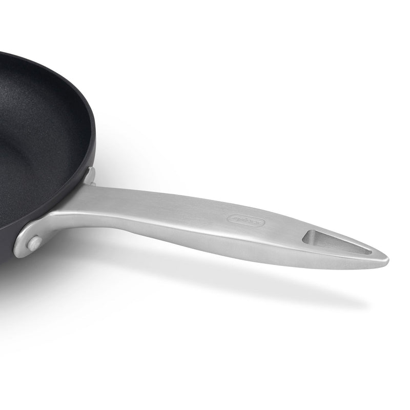 Zyliss Ultimate Pro Hard Anodized Nonstick 9.5 inch Frying Pan with Pour Spout